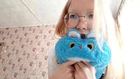 Sara online show from 3, 3, 2026