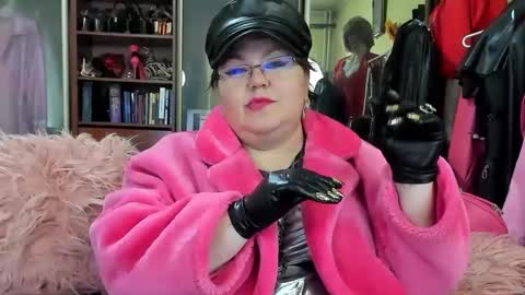 Snapshot of karyqueen chatting on 4, 12, 2024 Kary Queen online show from 4, 12, 2024