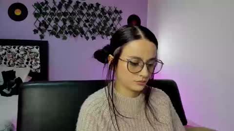 Snapshot of kassandra_james chatting on 2, 12, 2024 kassandra james online show from 2, 12, 2024