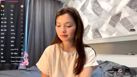 Kira online show from 12, 10, 2025