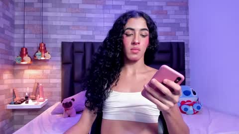 Kassandra Weked online show from 20, 12, 2024