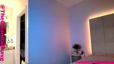 Snapshot of kat2025 chatting on 9, 11, 2025 BriannaBrave online show from 9, 11, 2025