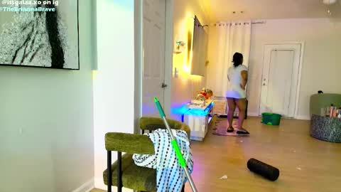 BriannaBrave online show from 14, 3, 2026