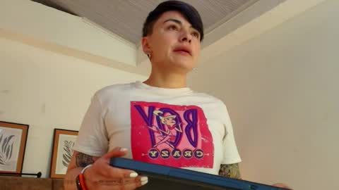 Snapshot of kat_paradisse chatting on 4, 4, 2026 kat paradisse online show from 4, 4, 2026