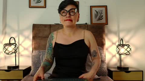 Snapshot of kat_paradisse chatting on 26, 4, 2026 kat paradisse online show from 26, 4, 2026