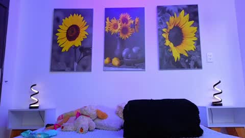 Katalina online show from 12, 1, 2025