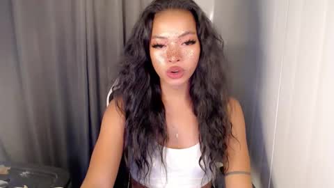 Snapshot of katalina_rouge chatting on 20, 4, 2026 IVY JANE online show from 20, 4, 2026