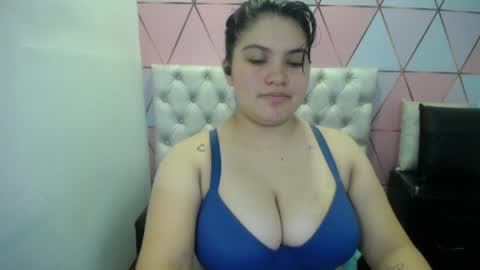 Snapshot of katalina_santana25 chatting on 16, 4, 2026 katalina santana25 online show from 16, 4, 2026