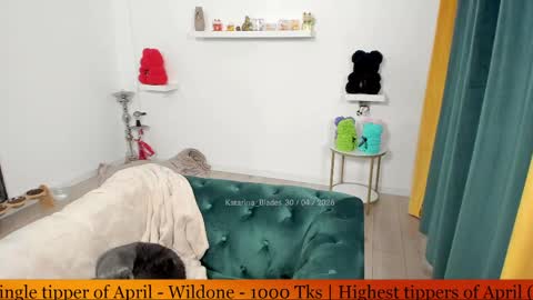 Snapshot of katarina_blades chatting on 30, 4, 2026 online show from 30, 4, 2026