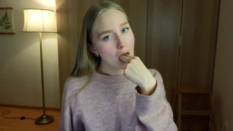 Snapshot of katcontrol chatting on 30, 12, 2024 katcontrol online show from 30, 12, 2024