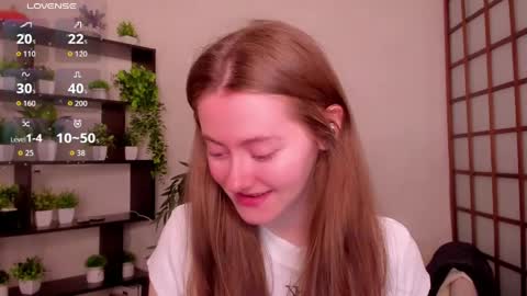 Snapshot of kate_cuddle chatting on 6, 5, 2026 Kate online show from 6, 5, 2026