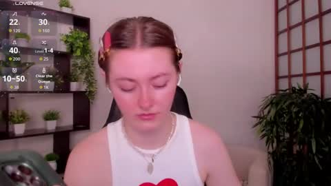 Snapshot of kate_cuddle chatting on 16, 7, 2026 Kate online show from 16, 7, 2026