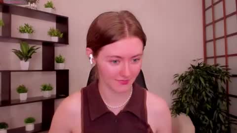 Snapshot of kate_cuddle chatting on 5, 8, 2026 Kate online show from 5, 8, 2026