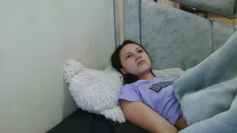 Snapshot of kate_davies chatting on 27, 9, 2025 kate online show from 27, 9, 2025