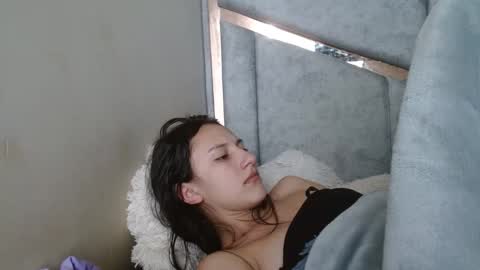 Snapshot of kate_davies chatting on 27, 9, 2025 kate online show from 27, 9, 2025