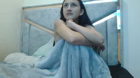 Snapshot of kate_davies chatting on 15, 10, 2025 kate online show from 15, 10, 2025