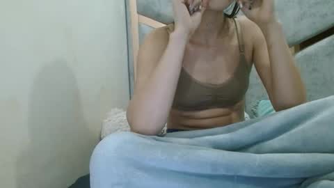 Snapshot of kate_davies chatting on 2, 11, 2025 kate online show from 2, 11, 2025