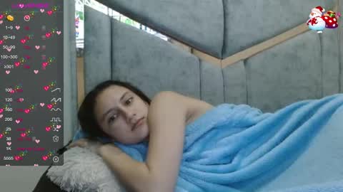 Snapshot of kate_davies chatting on 5, 12, 2025 kate online show from 5, 12, 2025