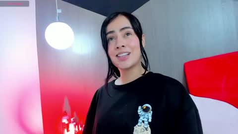 Snapshot of kate_evans1 chatting on 19, 7, 2026 Kate Evans online show from 19, 7, 2026