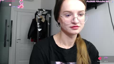 Snapshot of kate_jonson chatting on 18, 4, 2026 .Be kind and gentle with me and I will do my best for you. online show from 18, 4, 2026