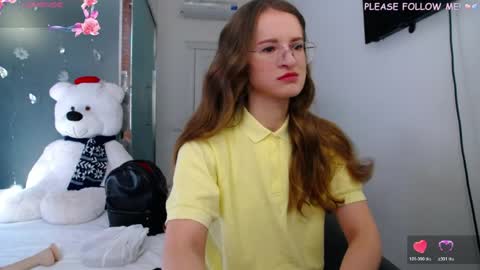 Snapshot of kate_jonson chatting on 19, 4, 2026 .Be kind and gentle with me and I will do my best for you. online show from 19, 4, 2026
