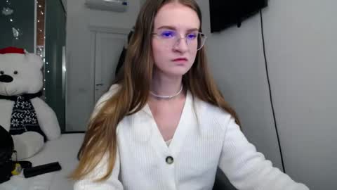 Snapshot of kate_jonson chatting on 20, 4, 2026 .Be kind and gentle with me and I will do my best for you. online show from 20, 4, 2026