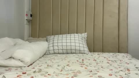 Snapshot of kate_kai chatting on 18, 3, 2026 Trixie 31 online show from 18, 3, 2026