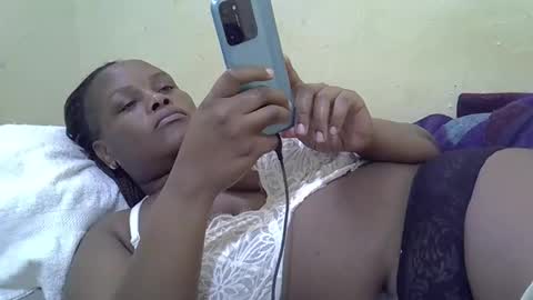 Snapshot of kate_melody5 chatting on 25, 9, 2025 kate_melody5 online show from 25, 9, 2025