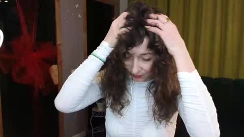 Snapshot of kate_millersi chatting on 19, 3, 2026 Kare online show from 19, 3, 2026