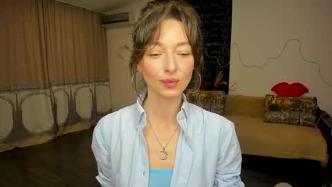 Snapshot of kate_millersi chatting on 9, 4, 2026 Kare online show from 9, 4, 2026