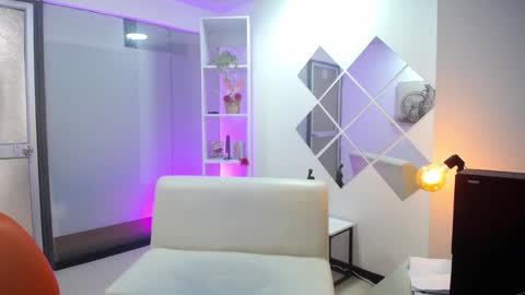 Kate  online show from 10, 3, 2025