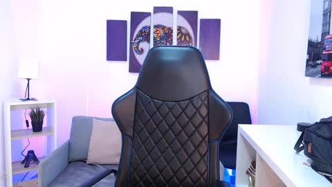 Kate  online show from 27, 10, 2025