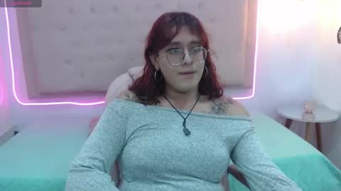 Snapshot of kate_pickman chatting on 21, 2, 2025 kate online show from 21, 2, 2025