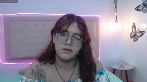 Snapshot of kate_pickman chatting on 23, 2, 2025 kate online show from 23, 2, 2025