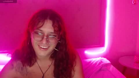 Snapshot of kate_pickman chatting on 4, 3, 2025 kate online show from 4, 3, 2025