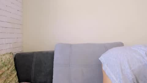 Snapshot of kate_ree_ chatting on 9, 3, 2025 KATE online show from 9, 3, 2025
