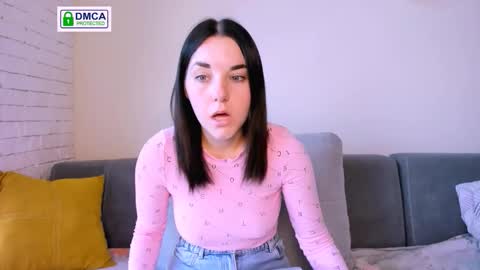 Snapshot of kate_ree_ chatting on 21, 9, 2025 KATE online show from 21, 9, 2025