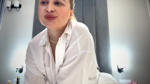 katedoe online show from 8, 3, 2025