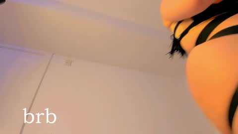 Snapshot of katee_bloss chatting on 21, 4, 2026 Nice to meet you online show from 21, 4, 2026