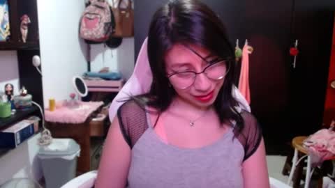 Kateeen18 online show from 13, 7, 2026