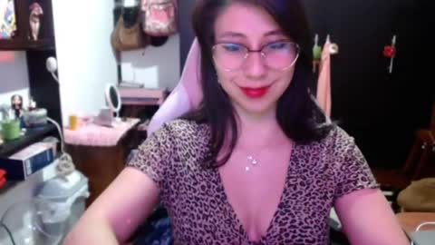Kateeen18 online show from 28, 7, 2026