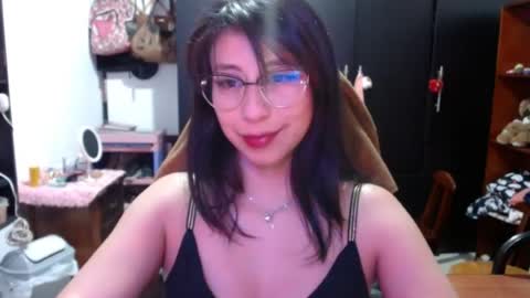 Kateeen18 online show from 2, 8, 2026