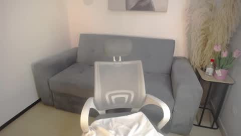 Snapshot of kateeowens_ chatting on 8, 6, 2026 Kate online show from 8, 6, 2026