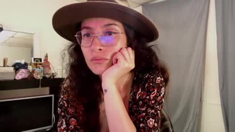 kate keith but here i prefer My Goddess independient model online show from 9, 12, 2024