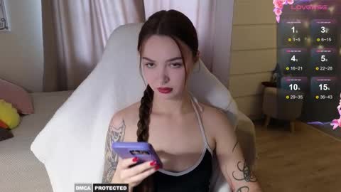 Snapshot of kateleoo chatting on 16, 10, 2025 Im Kate online show from 16, 10, 2025