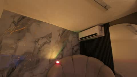 Im Katherine but call me Kate  online show from 11, 4, 2026