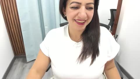 Snapshot of katerinamilf_ chatting on 20, 4, 2026 kata online show from 20, 4, 2026