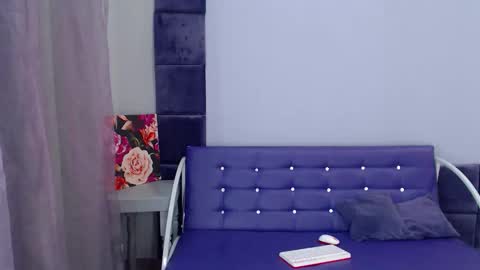 Snapshot of katerinarx chatting on 18, 12, 2025 KaterinaRX online show from 18, 12, 2025