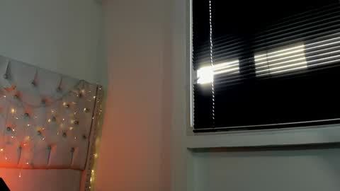 love meeee online show from 10, 1, 2025