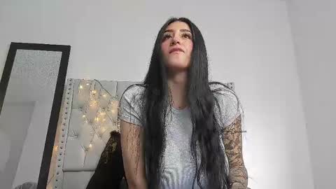 Snapshot of katestone_again chatting on 12, 4, 2026 love meeee online show from 12, 4, 2026